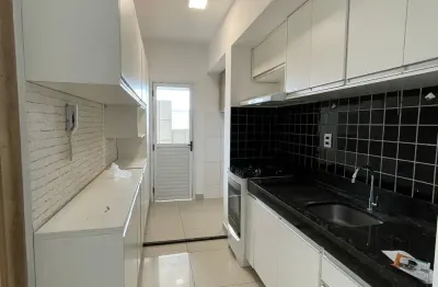 Apartamento para locação com  ar condicionado nos 3 quartos.