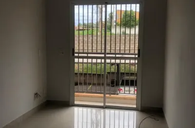 Apartamento para locação com 3 quartos e sacada, localizado na saída de chapada.