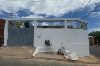 Casa à venda com 3 quartos no bairro jardim vitória em cuiabá.