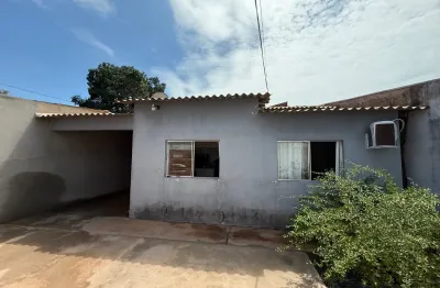 Casa à venda no bairro primeiro de março com 2 quartos, casa com construção recente.
