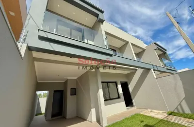 Casa com 3 quartos à venda no mont serrat, canoas  por r$ 900.000