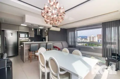 Apartamento semimobiliado com 3 dormitórios e 2 vagas em condomínio completo