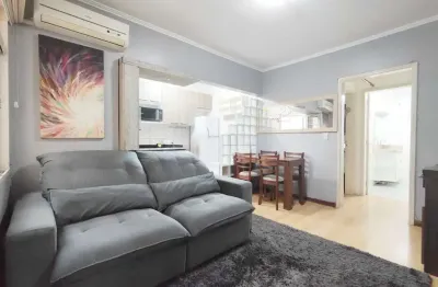 Apartamento à venda com 1 dormitório no bairro cidade baixa