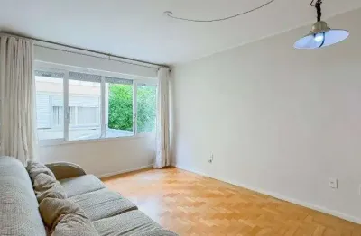Apartamento com 2 quartos e 75m² à venda em higienópolis, porto alegre.