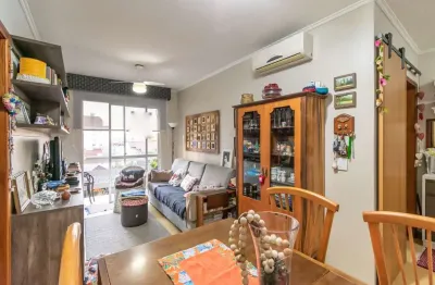 Apartamento com 3 quartos à venda na Avenida João Wallig, 687, Passo da Areia, Porto Alegre