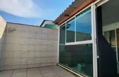 Casa em condomínio com 2 quartos e 73m² à venda em jardim algarve, alvorada.