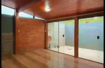 Casa em condomínio com 2 quartos e 73m² à venda em jardim algarve, alvorada.