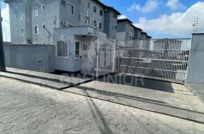 Apartamento com 2 quartos para alugar na rua martin pescador, 238, aventureiro, joinville por r$ 1.300