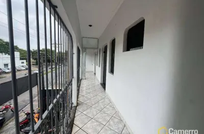 Salão comercial com 2 apartamentos residencial sobreloja, e uma casa nos fundos -  com 322,10 m² de área útil   jardim cândido bertini, santa bárbara