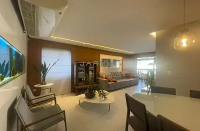 Vendo Apartamento com 4 suítes, nascente, 168m²  Ponta Verde - Uma quadra da pra