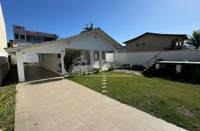 Casa com 3 quartos à venda na Rua Atenas 63, Ubatuba, São Francisco do Sul