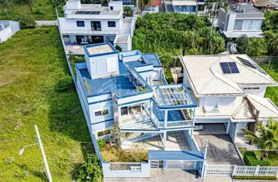 Casa com 3 quartos à venda na Rua Teerã, Itaguaçu, São Francisco do Sul