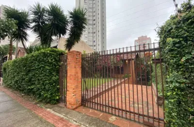 Sala comercial para locação com banheiro privativo localizada no principal ponto da cidade