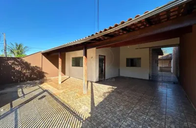 Casa para vender e alugar no bairro residencial quadra norte com 2 quartos na região norte de londrina