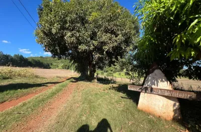 Chácara à Venda no Recanto Fazenda Nata - com 3 quartos, sendo 1 suíte
