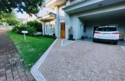 Casa de 216m² com 3 suítes no condomínio royal forest residence