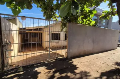 Casa à venda no conjunto vivi xavier, com 3 quartos