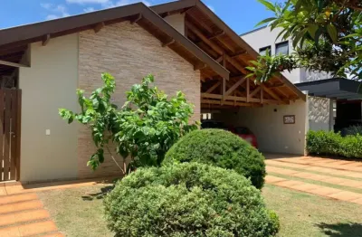 Casa à venda no residencial acácia imperial, 3 dormitórios e 1 suíte