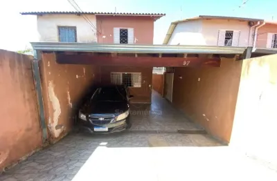 Sobrado geminado à venda na região leste de londrina, próximo ao shopping boulevard, com 3 quartos