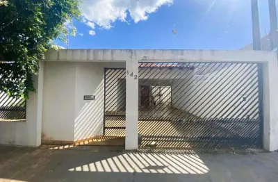 Casa à venda na região leste com 3 dormitórios sendo 1 suíte em londrina