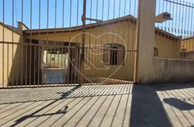 Casa à venda no maria cecília com 3 quartos na região norte de londrina