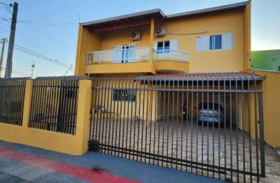 Casa com 4 quartos à venda na Rua Alfredo Maricato Filho, --, Jardim Planalto, Londrina