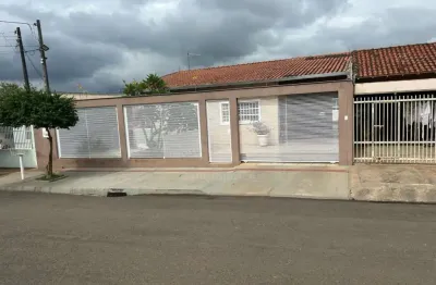 Casa à venda no jardim aragarça com 3 quartos sendo 1 suíte em londrina