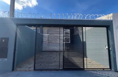 Casa geminada para locação com 3 quartos no jardim nações unidas na região leste