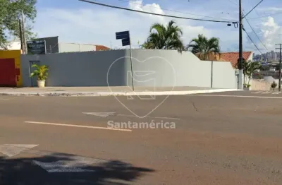 Espaço de festas amplo para alugar no jardim alpes, zona norte, com piscina