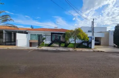 Casa à venda no jardim lago parque na região central de londrina com com 3 quartos, sendo 2 suítes