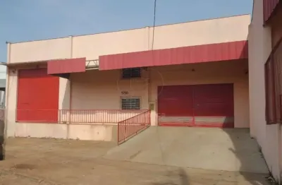 Barracão comercial na dez de dezembro, região central de londrina