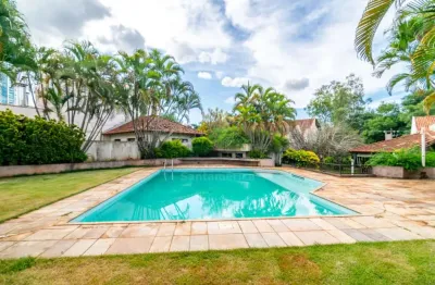 Residência de alto padrão à locação com vista para o lago em londrina com 4 quartos e piscina