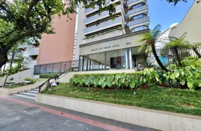 Apartamento de Alto Padrão no Edifício Barão Do Cerro Azul, 4 quartos sendo 2 suítes em Londrina