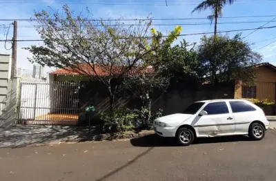 Casa com 3 dormitórios sendo 1 suíte à venda no jardim higienópolis, centro de londrina