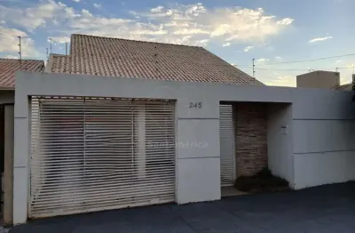 Casa para alugar na região oeste com 3 quartos e churrasqueira