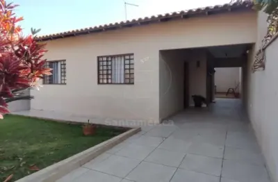 Casa à venda no abussafe com 2 quartos na região leste de londrina