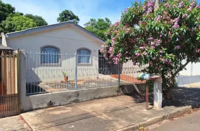 Casa à venda na região norte de londrina com 3 quartos próxima da avenida bento amaral monteiro