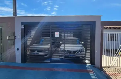 Casa à venda no jardim planalto com 2 quartos na região norte de londrina