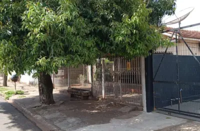 Imóvel à venda com terreno amplo e 2 casas no santa rita 1, zona oeste de londrina