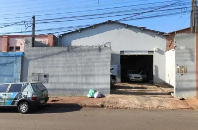 Barracão comercial à venda no bairro helena com 1 sala de escritório na região leste de londrina