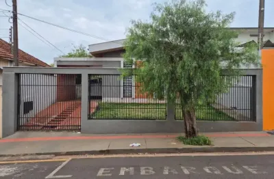 Casa à venda e para locação no jardim agari com 3 quartos, região central de londrina