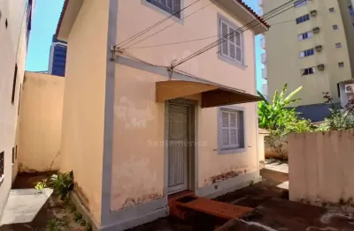 Casa sobrado para alugar no centro com 2 quartos na região central de londrina