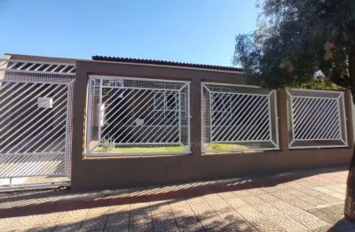 Casa à venda no maria lúcia com 3 quartos na região norte de londrina