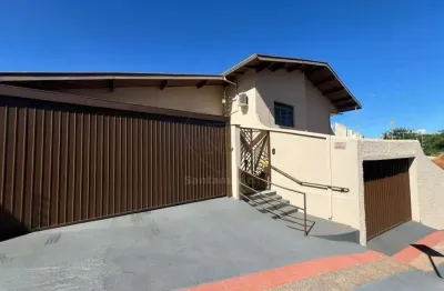 Sobrado residencial e comercial para venda e locação no jardim quebec com 3 quartos em londrina