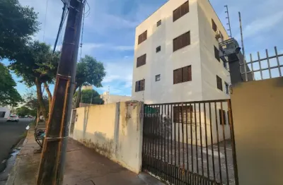 Apartamento térreo à venda no edifício residencial vale das andorinhas com 3 quartos no jardim vilas boas na zona sul de londrina