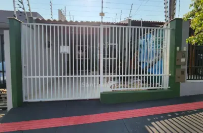 Casa geminada com 3 quartos para alugar no jardim são paulo ii em londrina