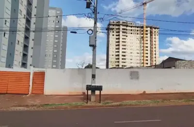 Terreno à venda no jardim aurora com 3008 m² na região sul de londrina, próximo ao shopping catuaí.