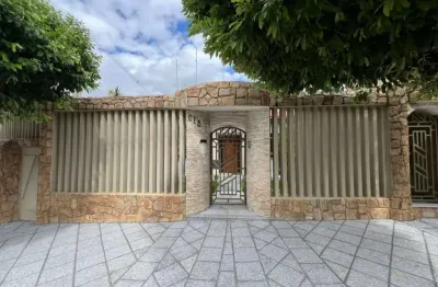 Casa residencial para alugar no jardim adriana ii com 4 quartos, na zona sul de londrina