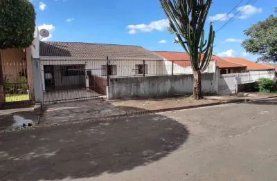 Casa à venda com 3 quartos na Região Norte de Londrina próximo à Avenida Saul Elkind