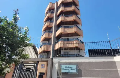 Apartamento à venda com 3 quartos no Residencial Madrid na Região Central de Londrina